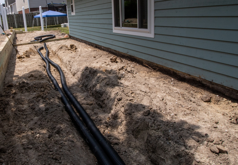 trenchless vs traditional sewer repair pros cons