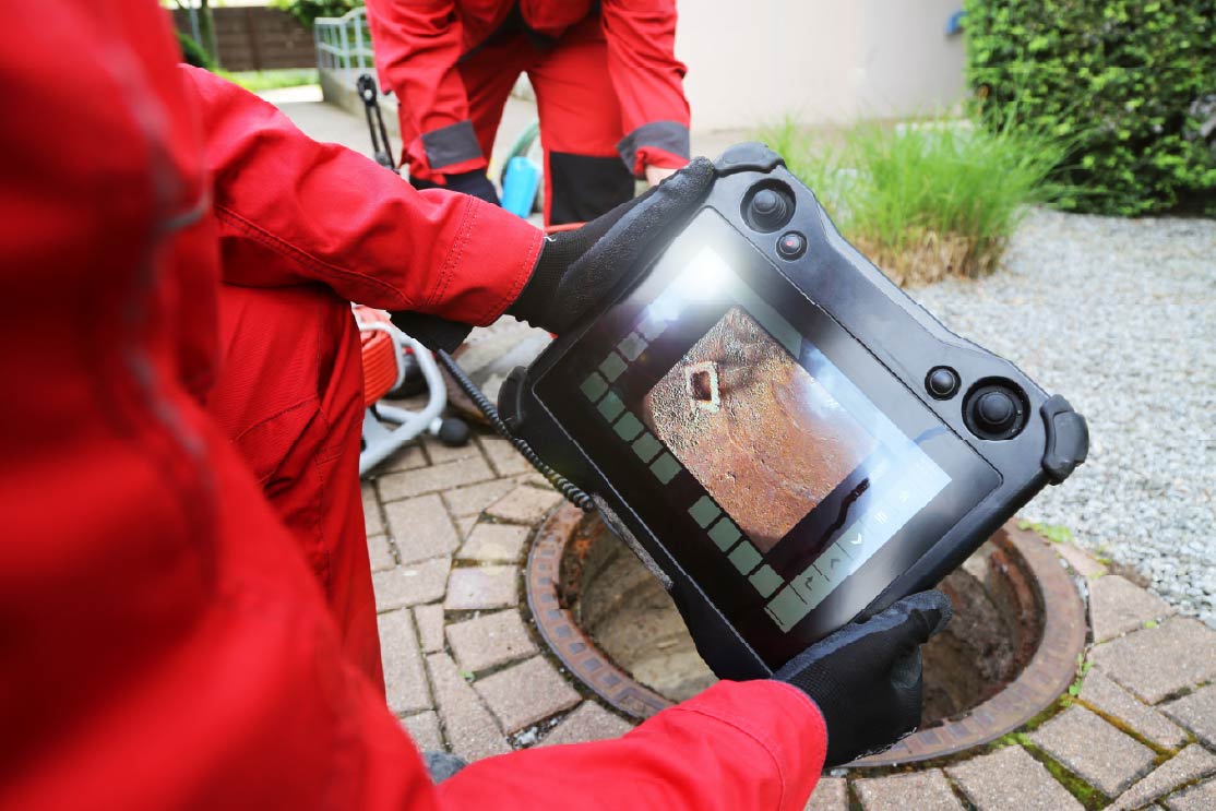 sewer drain inspection snaking cabling